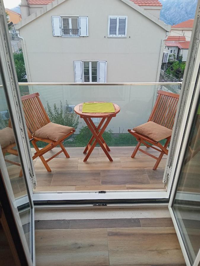 Apartments With Sea View In Prcanj Kotor Eksteriør bilde