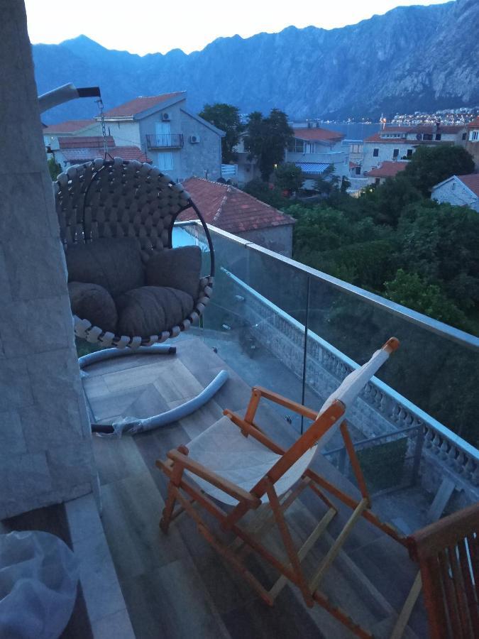 Apartments With Sea View In Prcanj Kotor Eksteriør bilde